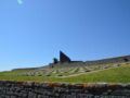 Il cimitero militare germanico al passo della Futa, il più grande fra quelli realizzati in Italia dal Volksbund Deutsche Kriegsgräberfürsorge, accoglie anche le sepolture dei militari tedeschi uccisi il 23 luglio 1944 in Pratovecchio presso Empoli